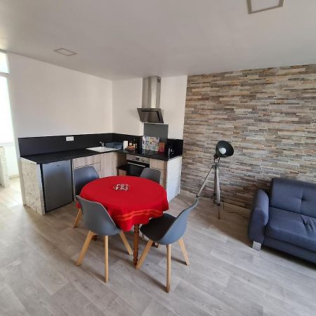 Appartement 60M2 Rdc Avec Jardin Saint-Génis Zewnętrze zdjęcie