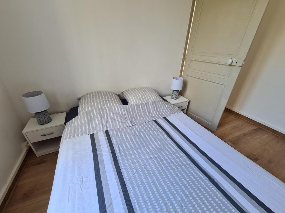 Appartement 60M2 Rdc Avec Jardin Saint-Génis Zewnętrze zdjęcie