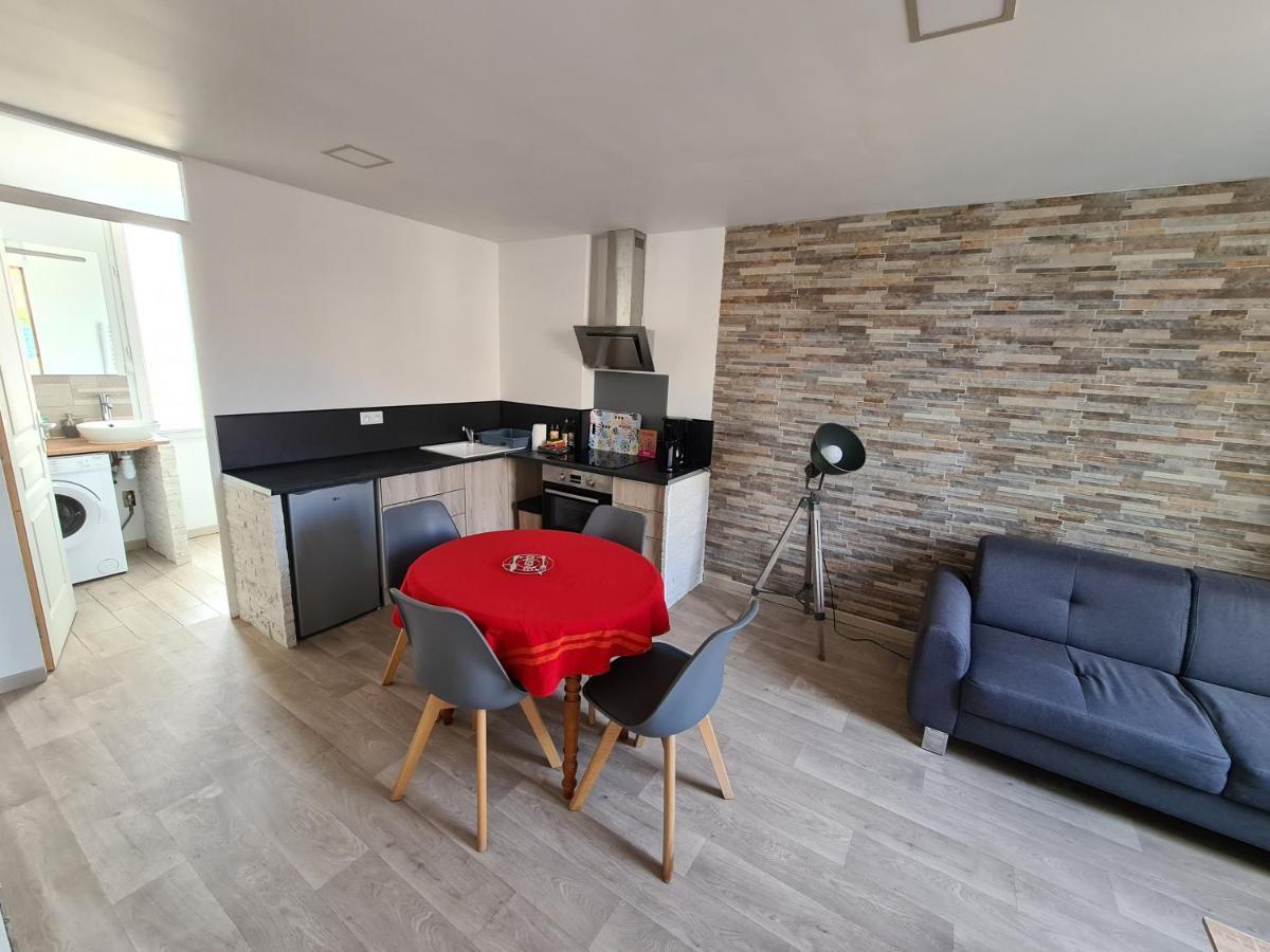 Appartement 60M2 Rdc Avec Jardin Saint-Génis Zewnętrze zdjęcie